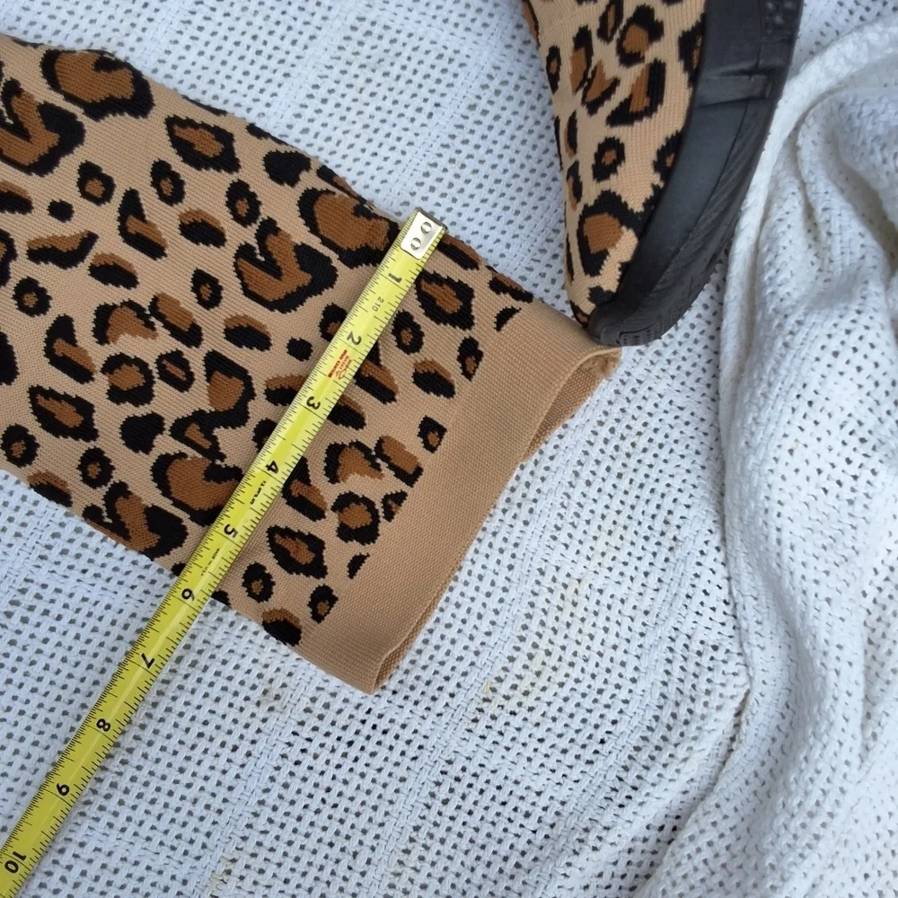 Avaline Leopard Print Knee High Stretch Boots Womens Size 10 Pull On New In Box - Picture 6 of 10